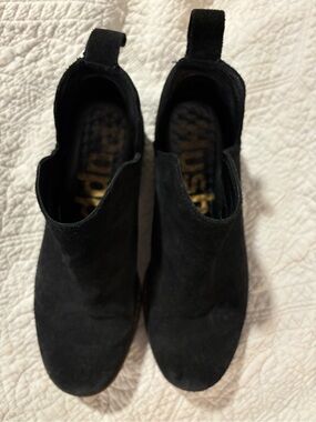 Hush Puppies Black Ankle Booties